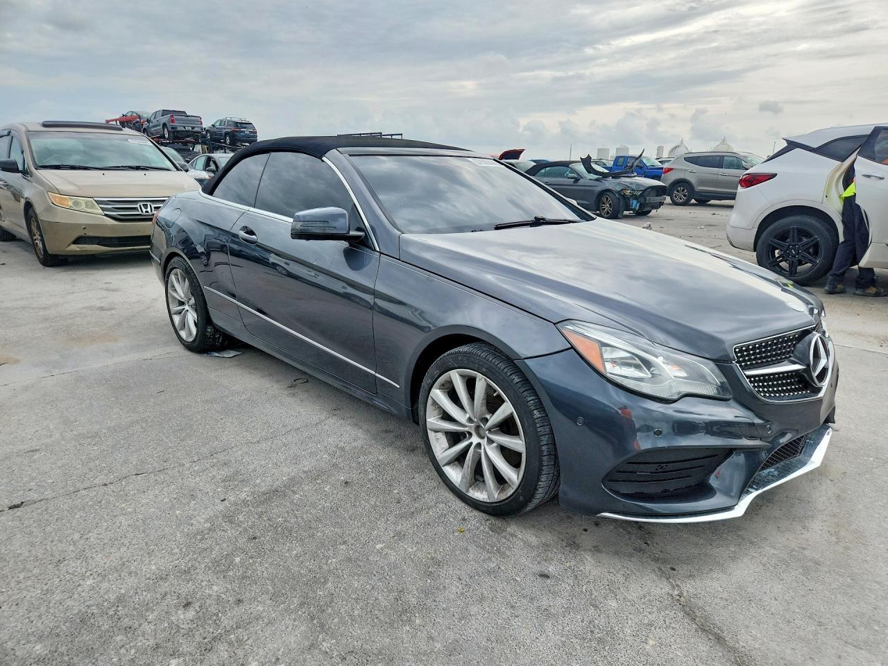 2015 Mercedes-Benz E 400 - Фото 4