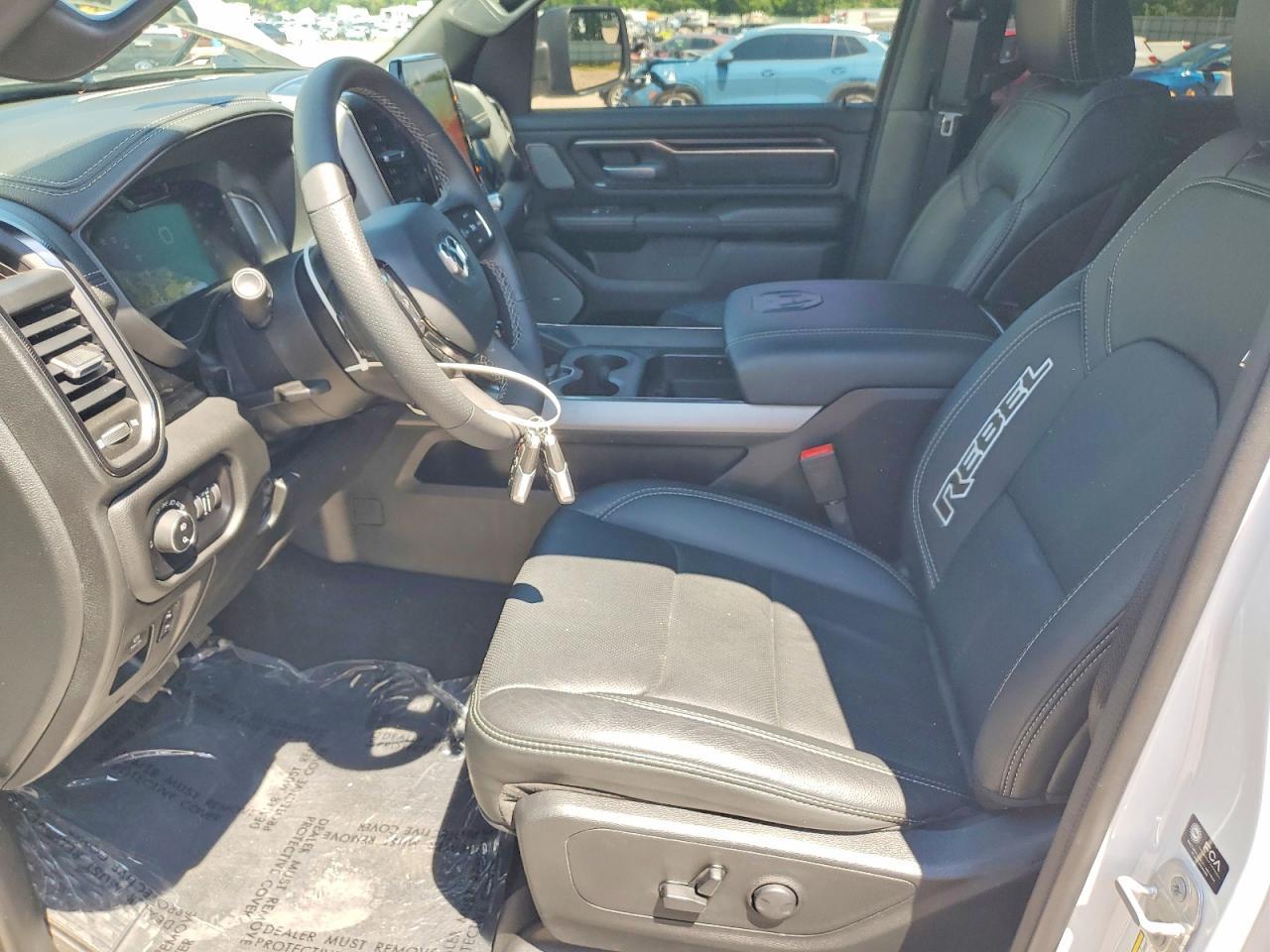 2025 Ram 1500 Rebel - Фото 7