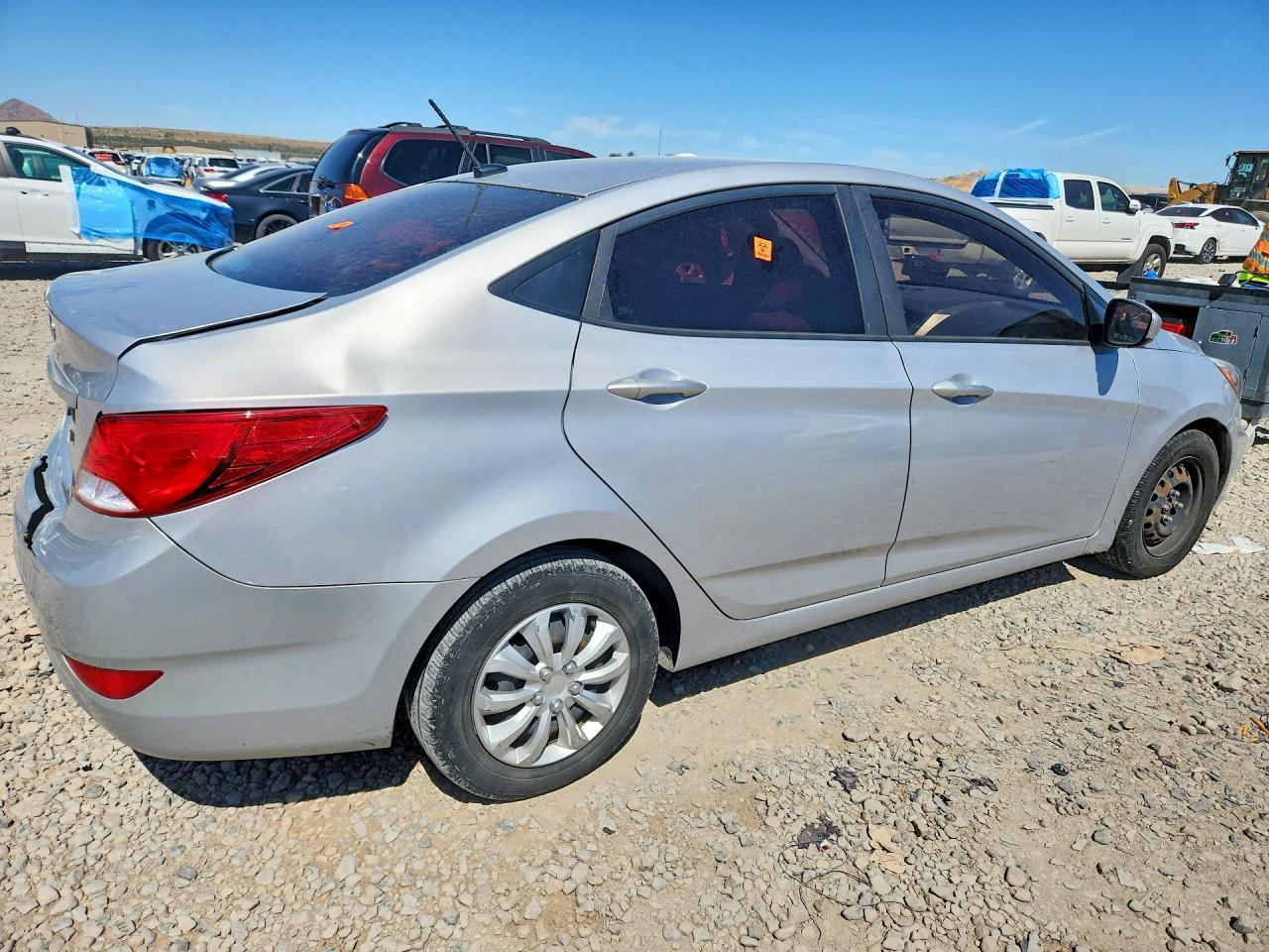 2017 Hyundai Accent Se - Фото 3