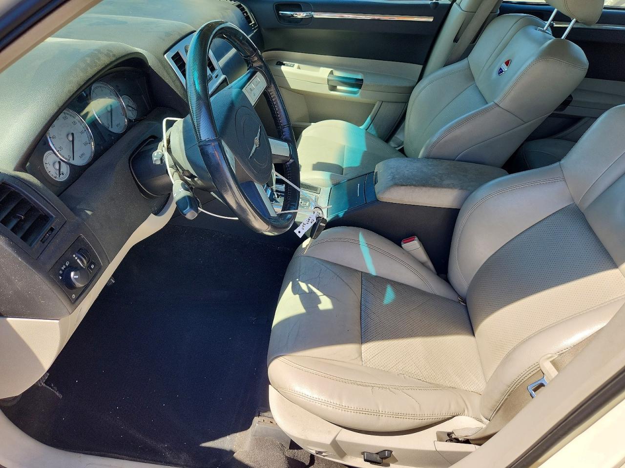 2006 Chrysler 300C - Фото 7