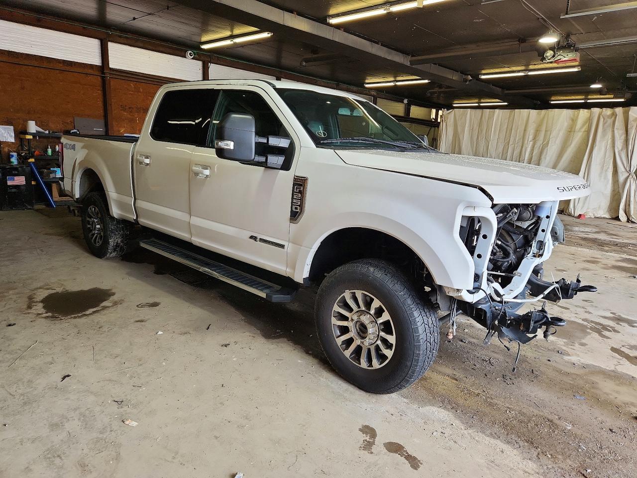 2022 Ford F-250 Super Duty - Фото 4