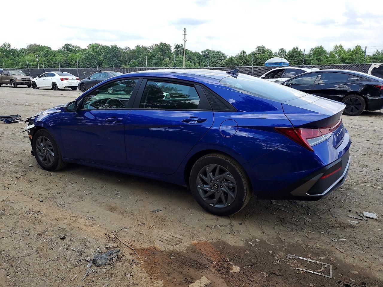 2026 Hyundai Elantra Hybrid Blue - Фото 2