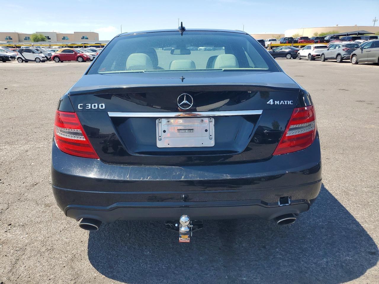 2014 Mercedes-Benz C 300 4Matic - Image 6