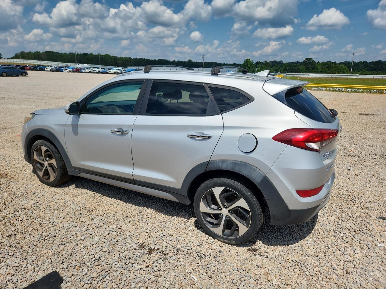 2017 Hyundai Tucson Limited - Фото 2