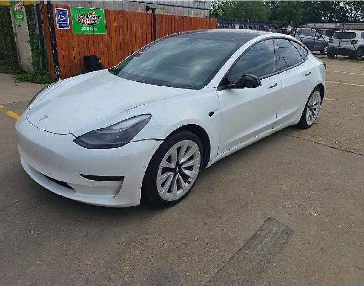 2021 Tesla Model 3 - Фото 2