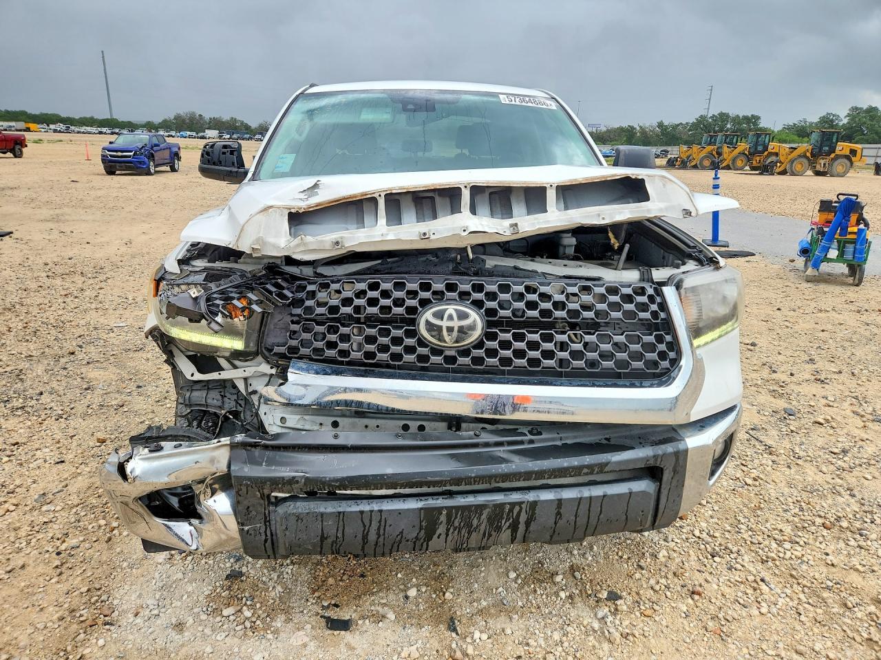 2020 Toyota Tundra Sr5 - Image 5