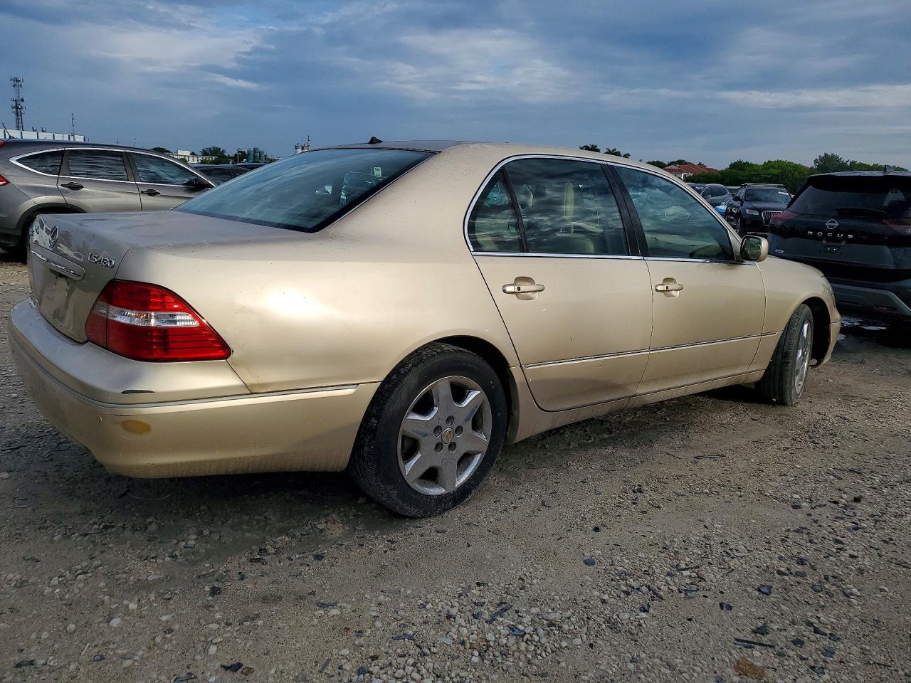 2004 Lexus Ls 430 - Image 3