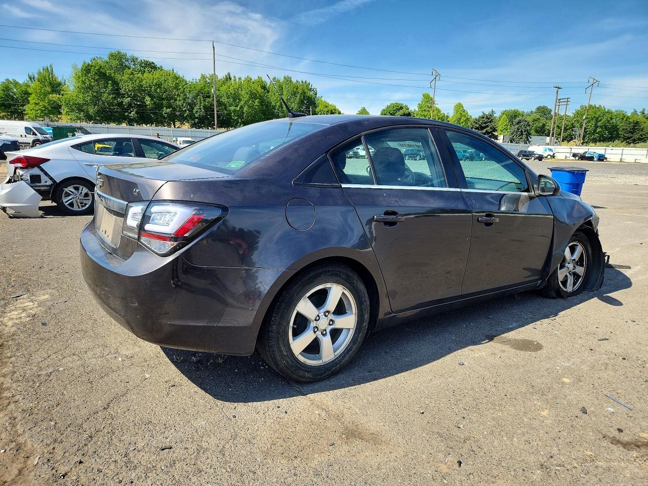 2014 Chevrolet Cruze Lt - Image 3