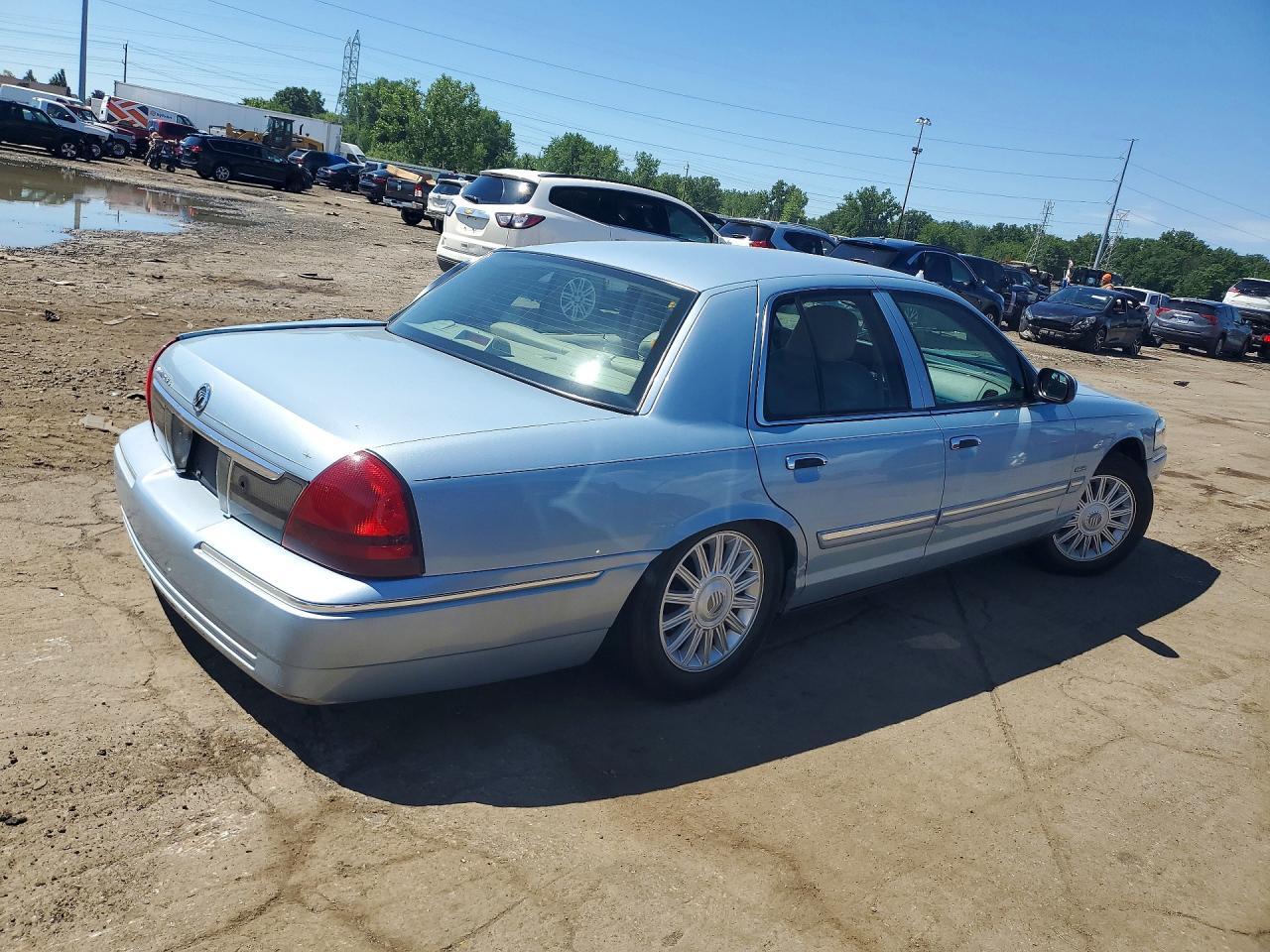 2010 Mercury Grand Marquis Ls - Фото 3