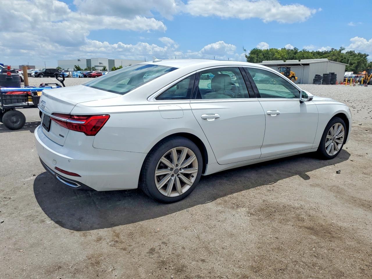 2019 Audi A6 Premium - Фото 3