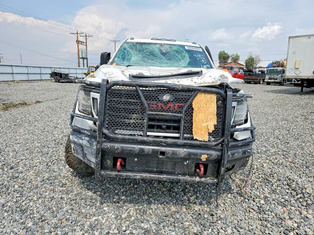 2021 GMC Sierra K3500 At4 - Image 5