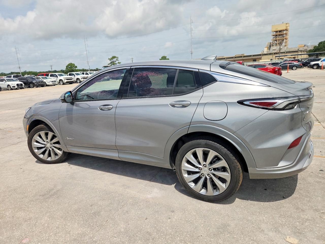 2024 Buick Envista Avenir - Image 2