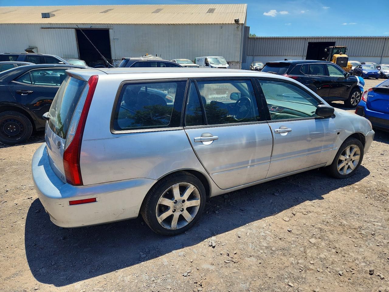 2004 Mitsubishi Lancer Ls - Image 3