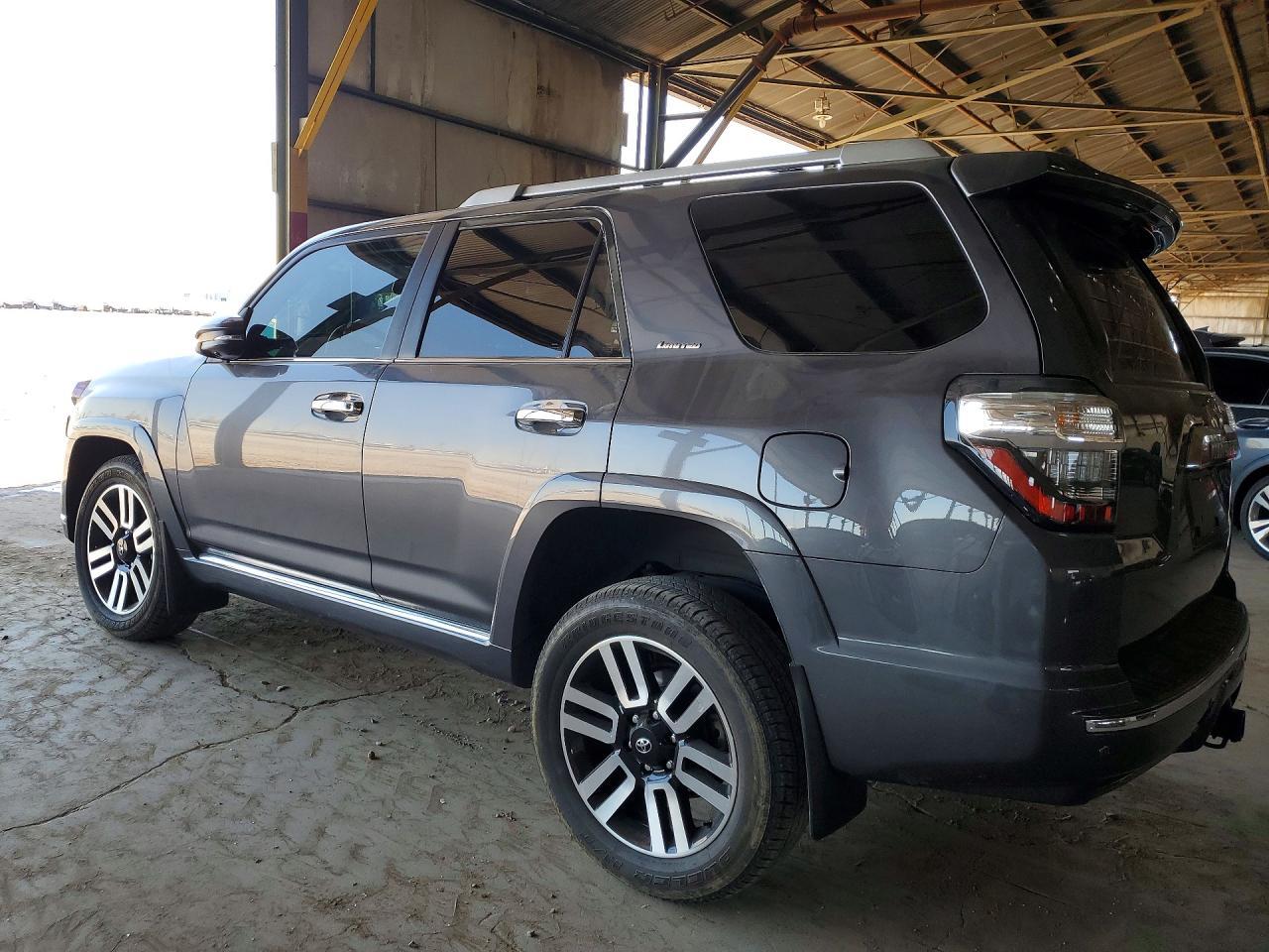 2023 Toyota 4Runner Limited - Фото 2