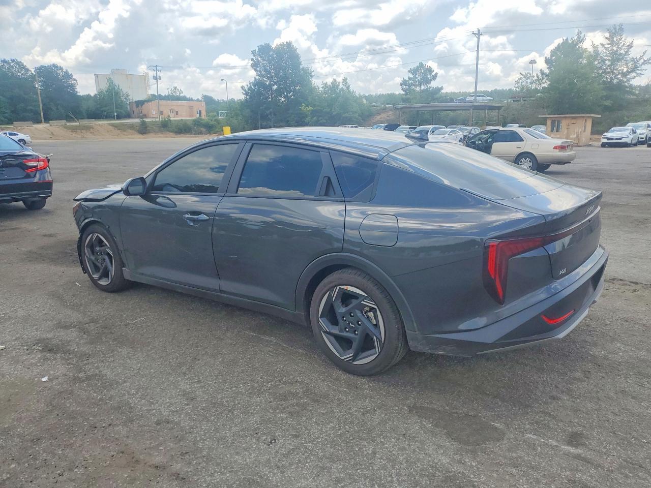2025 Kia K4 Ex - Image 2