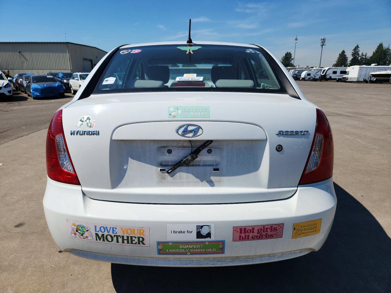 2009 Hyundai Accent Gls - Image 6