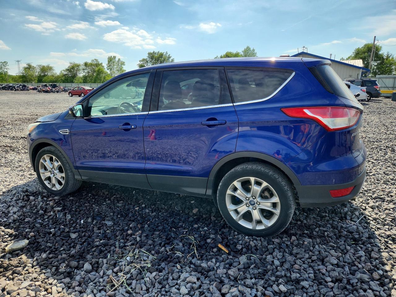 2013 Ford Escape Sel - Image 2