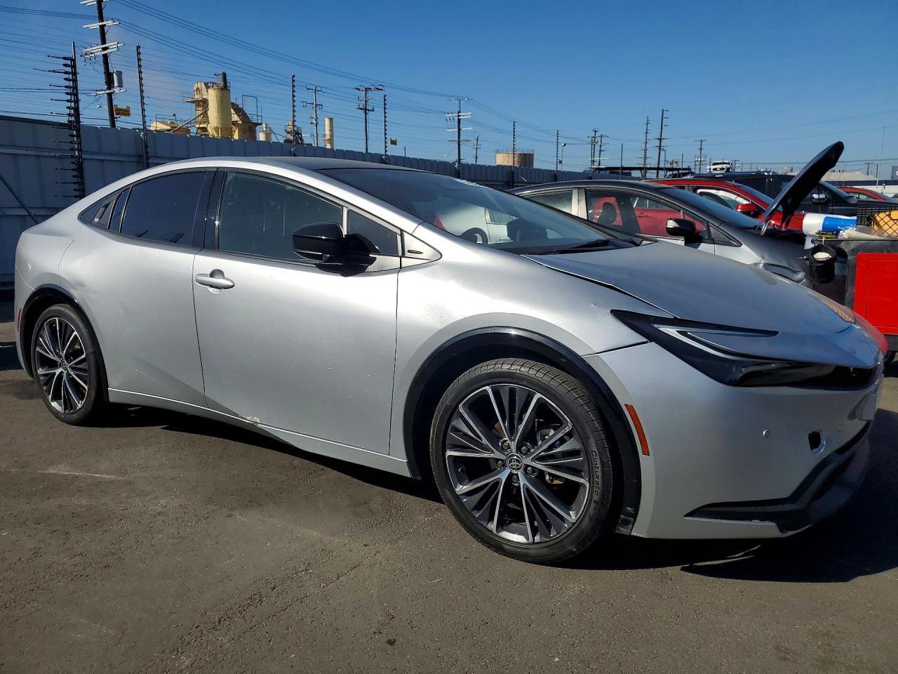 2023 Toyota Prius Xle - Фото 4