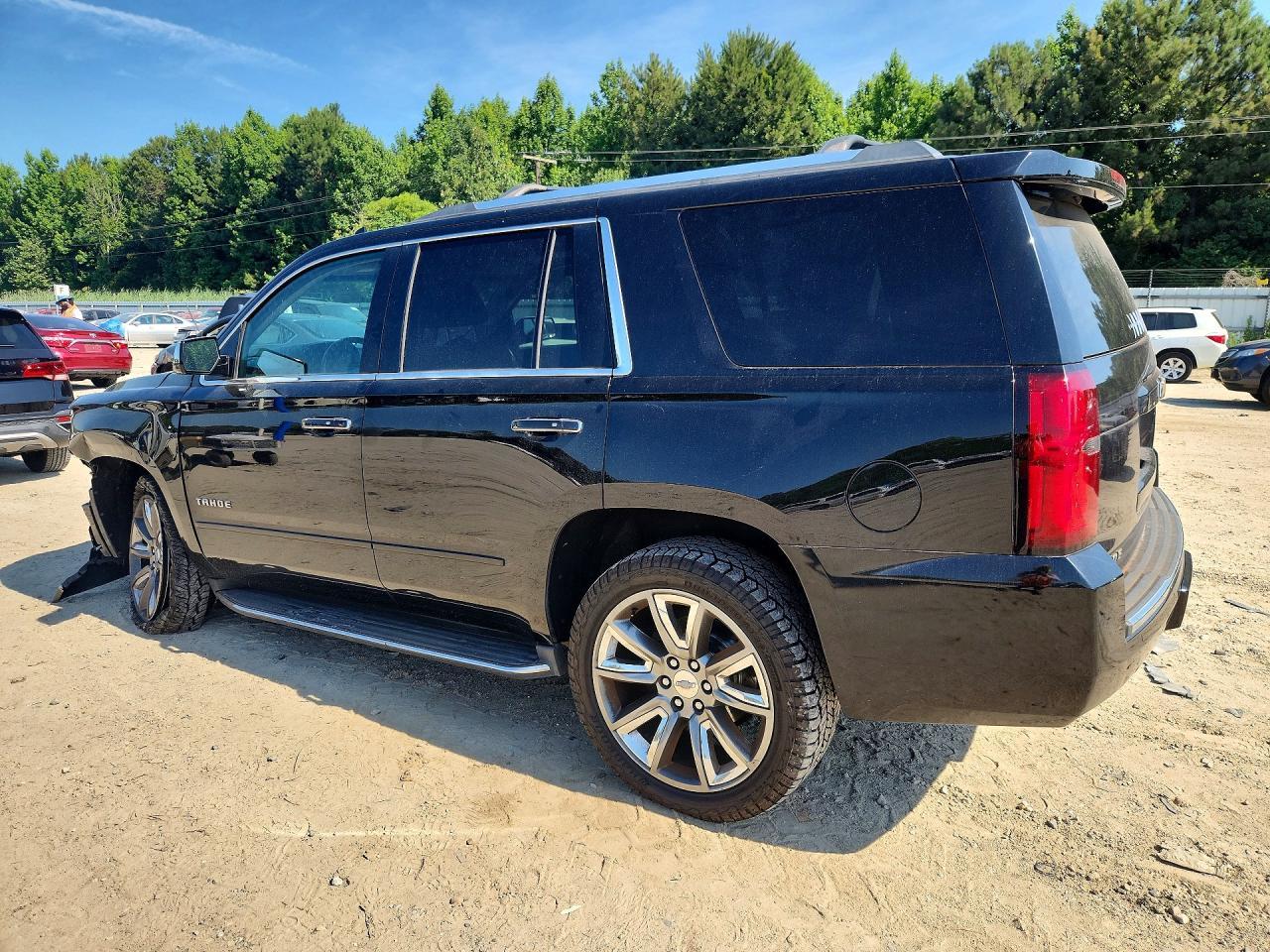 2018 Chevrolet Tahoe K1500 Premier - Image 2