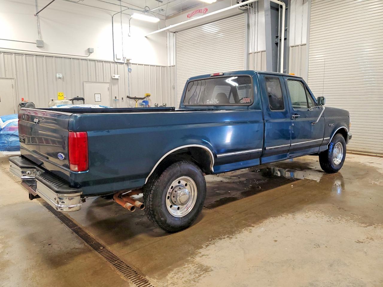 1997 Ford F250 - Image 3