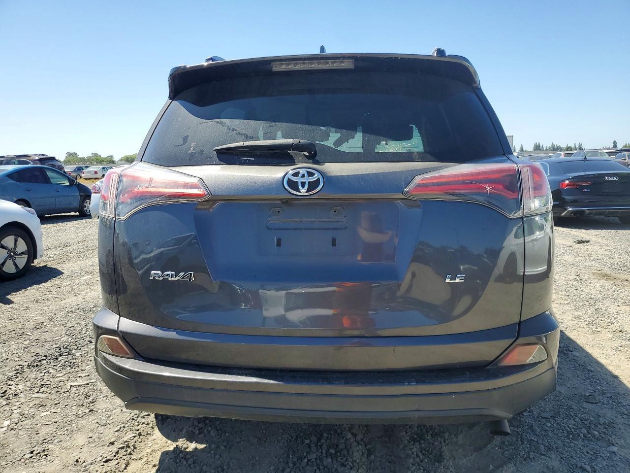 2018 Toyota Rav4 Le - Фото 6