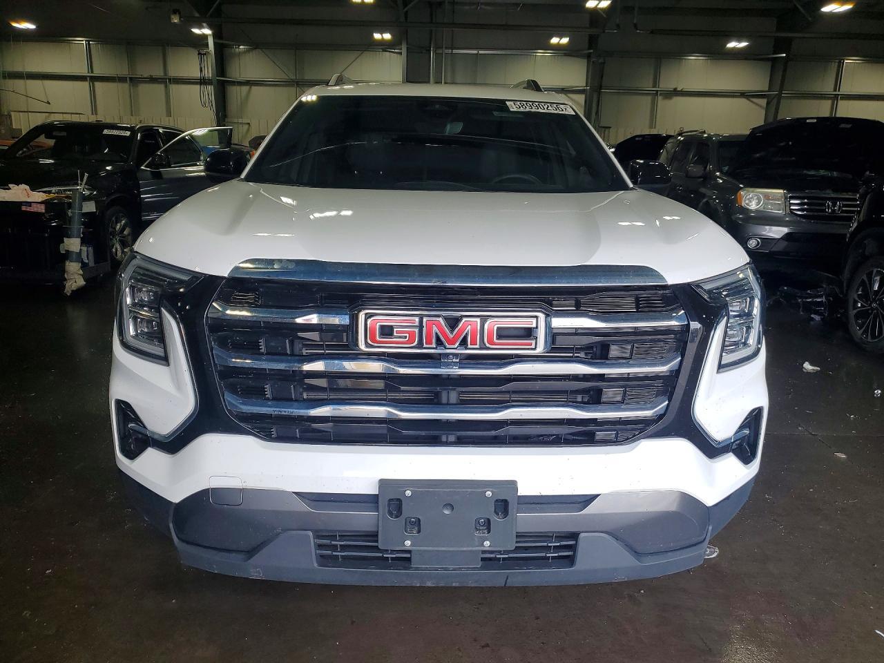 2025 GMC Terrain Elevation - Фото 5