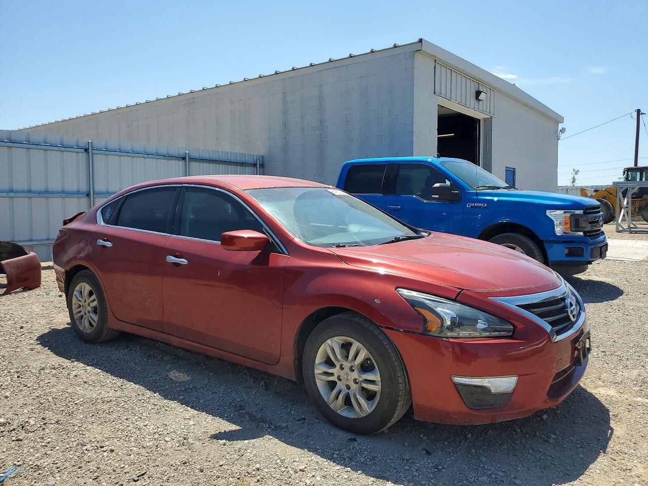2015 Nissan Altima 2.5 S - Фото 4
