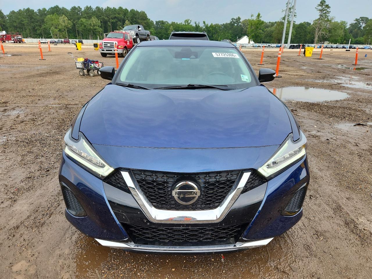 2021 Nissan Maxima Sv - Image 5