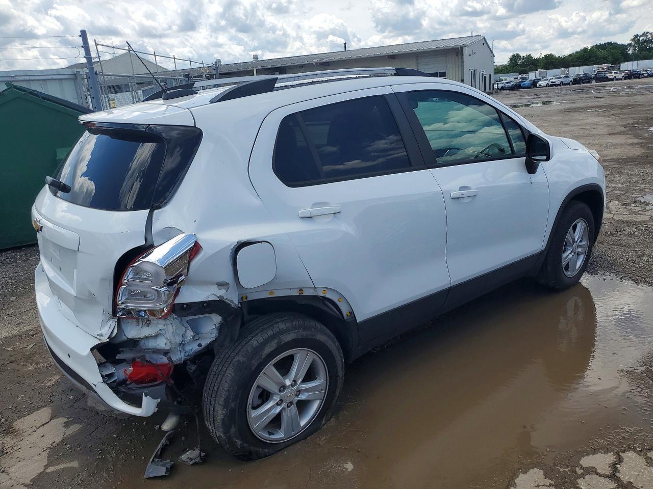 2021 Chevrolet Trax 1Lt - Image 3
