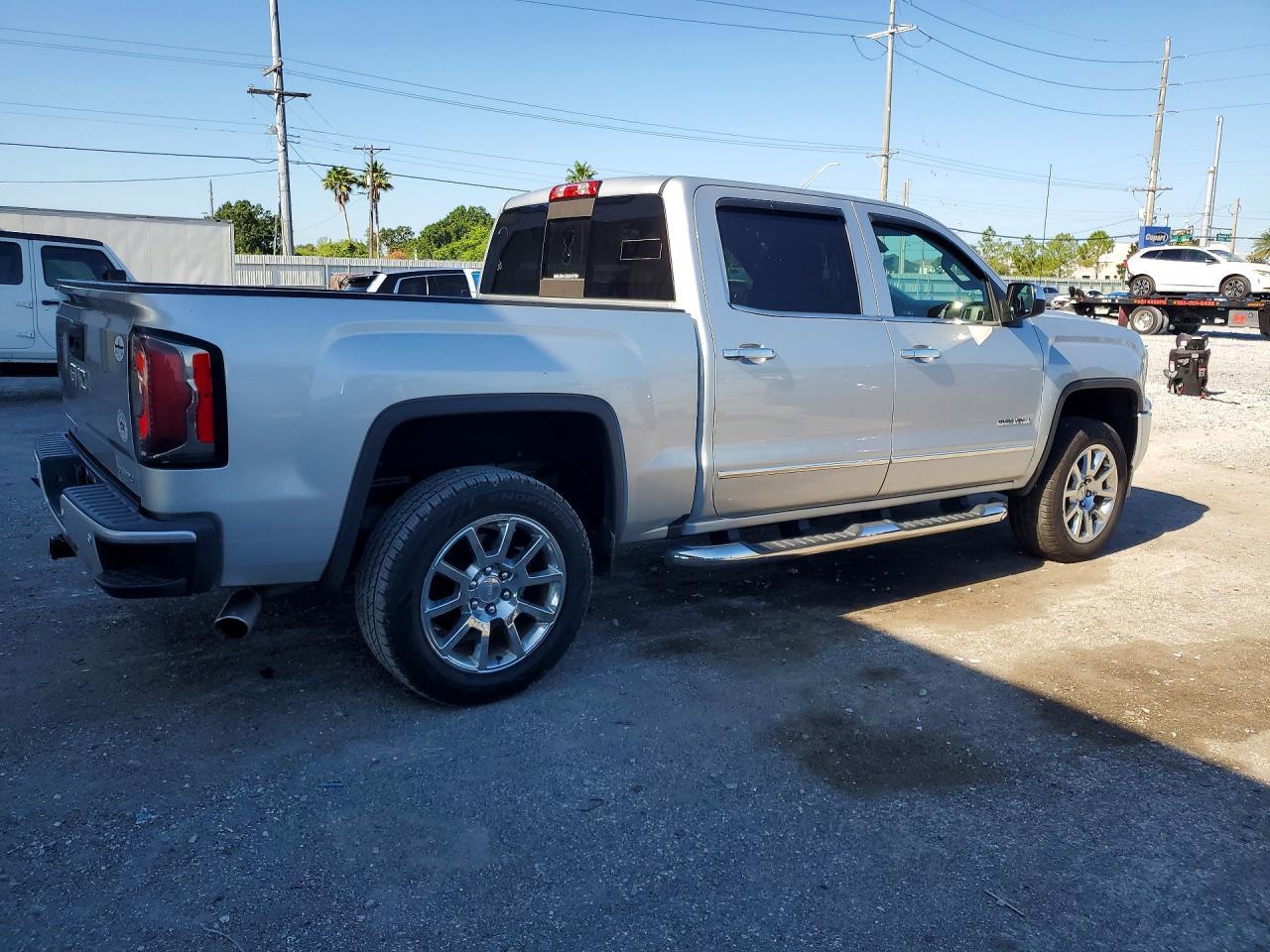 2017 GMC Sierra K1500 Denali - Фото 3