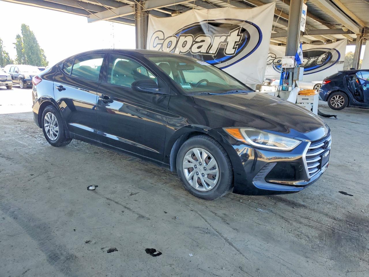2018 Hyundai Elantra Se - Фото 4
