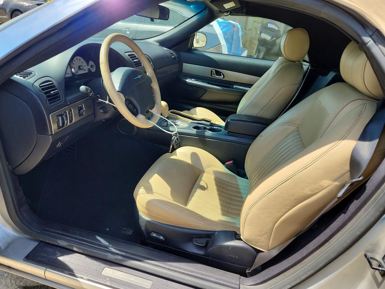 2004 Ford Thunderbird - Image 7
