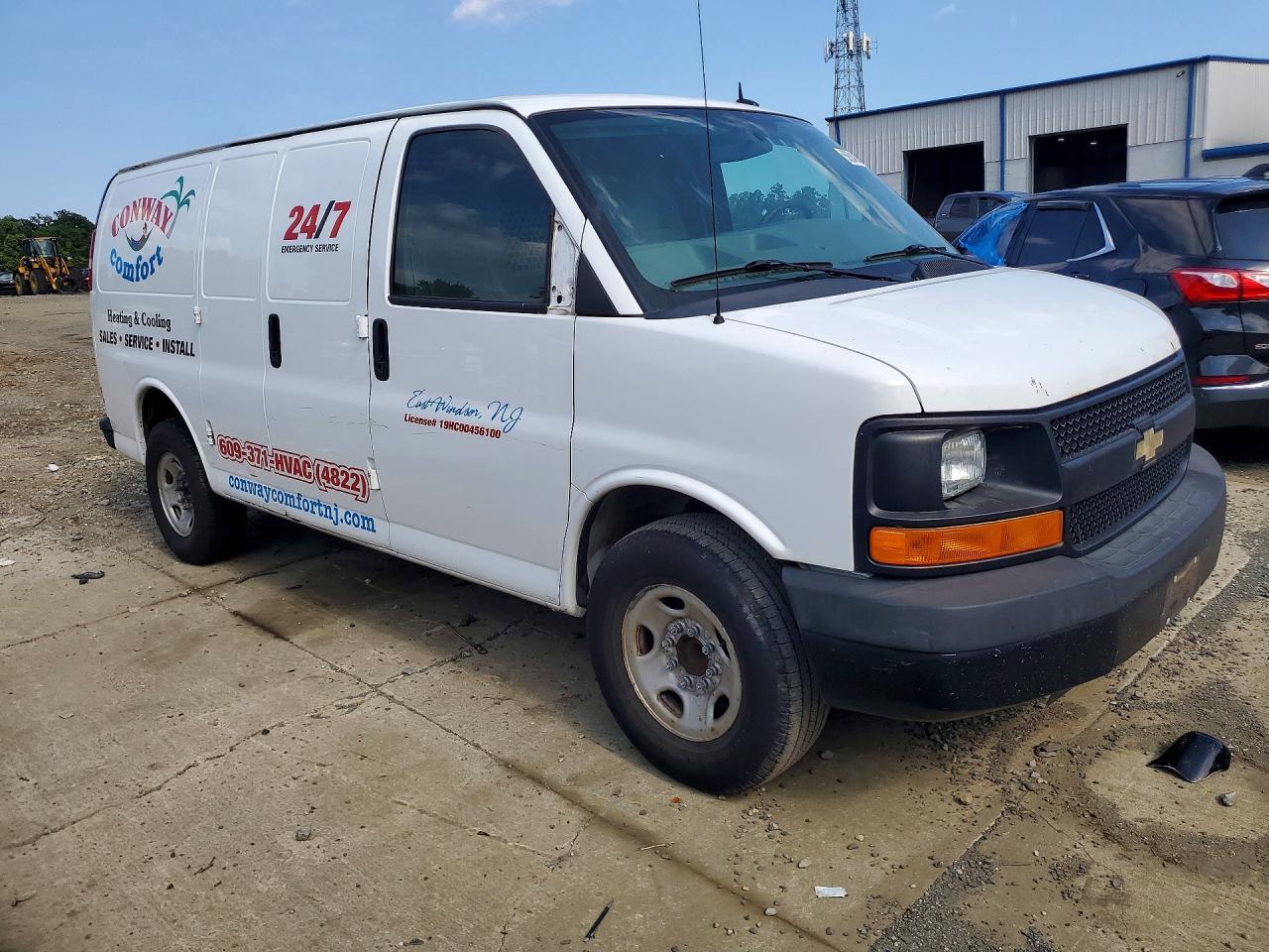 2015 Chevrolet Express G2500 - Фото 4