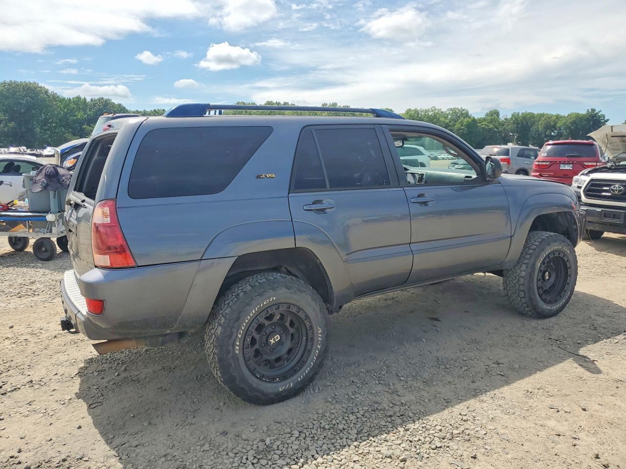 2005 Toyota 4Runner Sr5 - Фото 3
