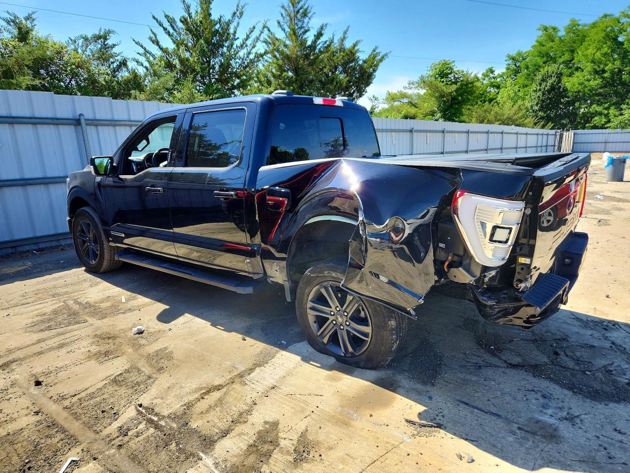 2021 Ford F150 Supercrew - Фото 2