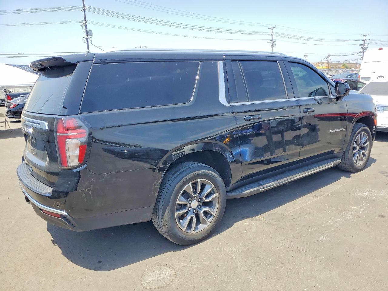 2023 Chevrolet Suburban K1500 Ls - Image 3