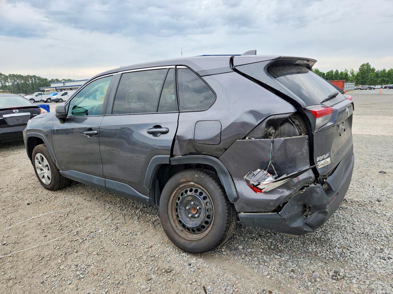 2022 Toyota Rav4 Le - Image 2