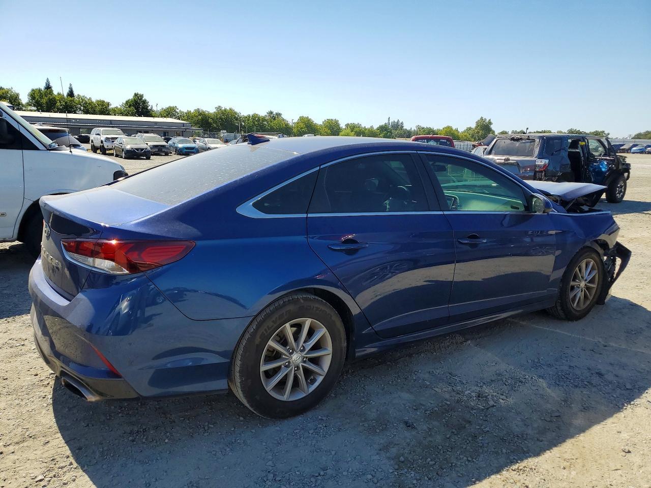 2019 Hyundai Sonata Se - Фото 3