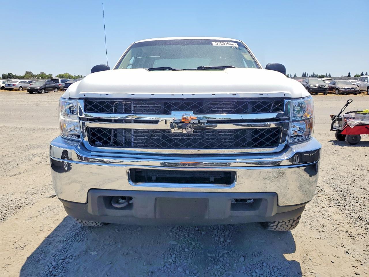 2013 Chevrolet Silverado C2500 Heavy Duty - Фото 5