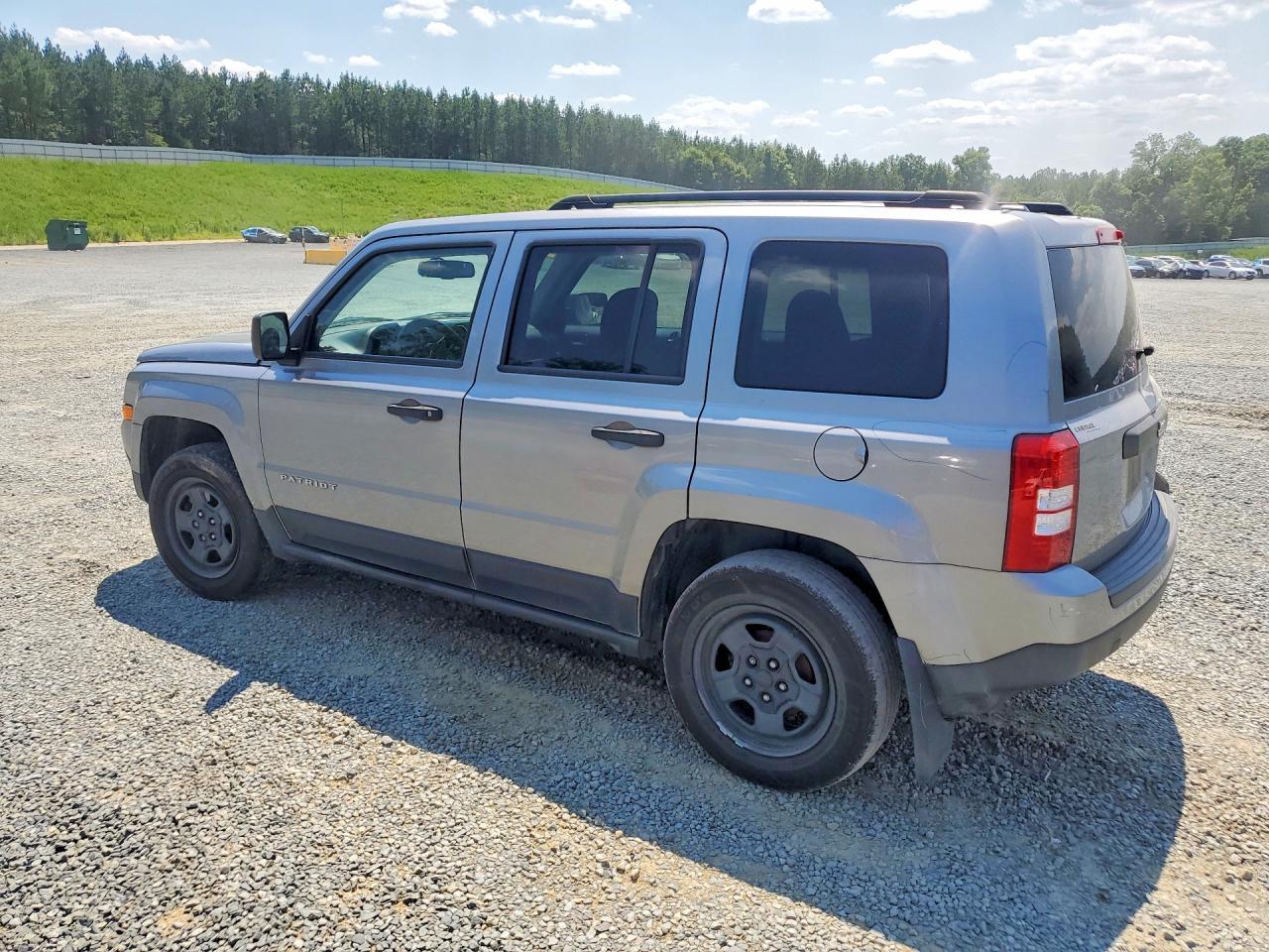 2017 Jeep Patriot Sport - Фото 2