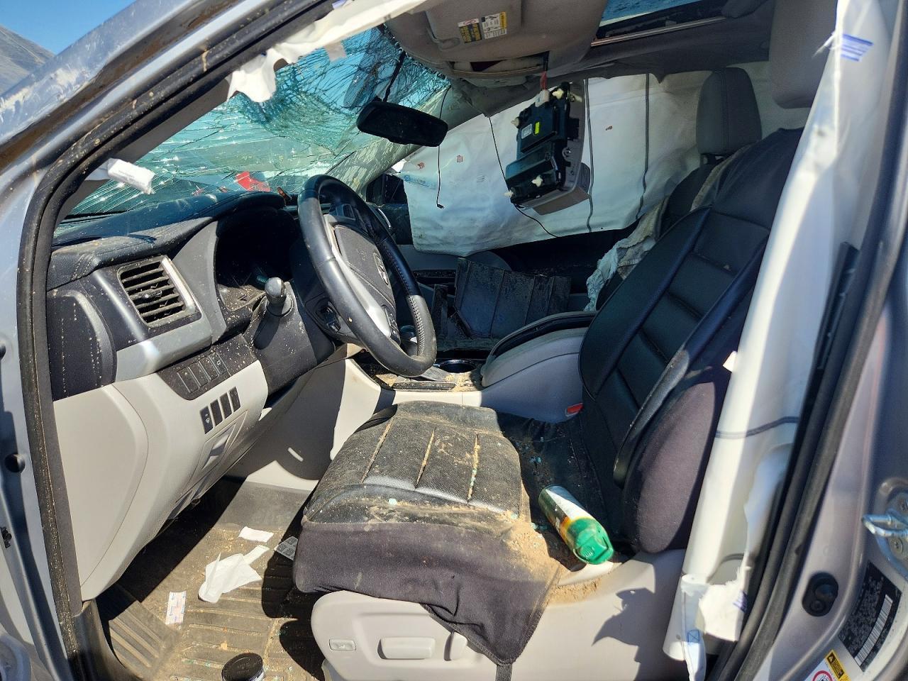 2014 Toyota Highlander Xle - Image 7
