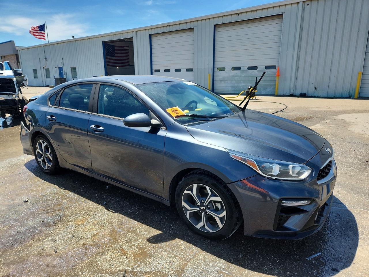2019 Kia Forte Lxs - Image 4