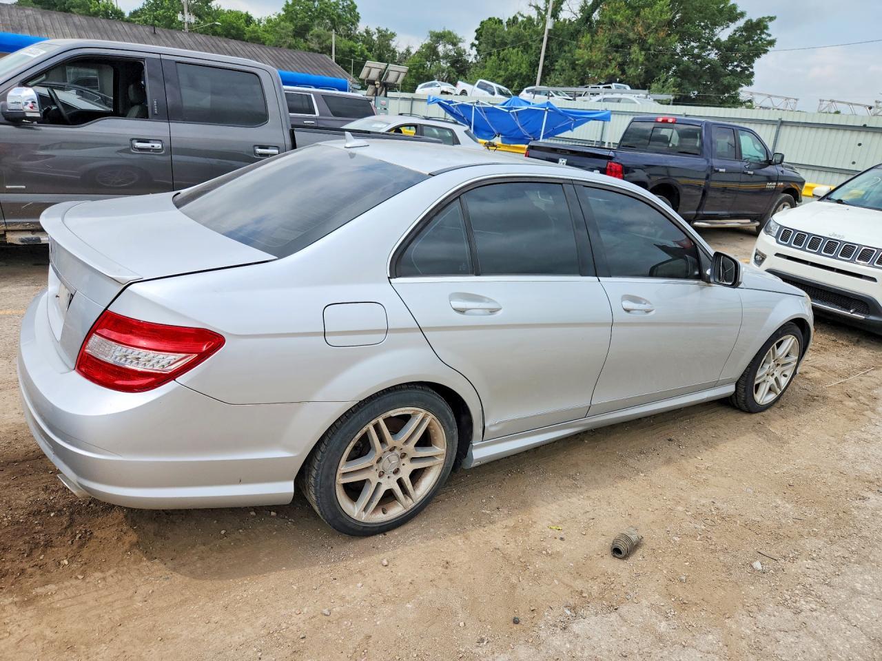 2008 Mercedes-Benz C 350 - Фото 3