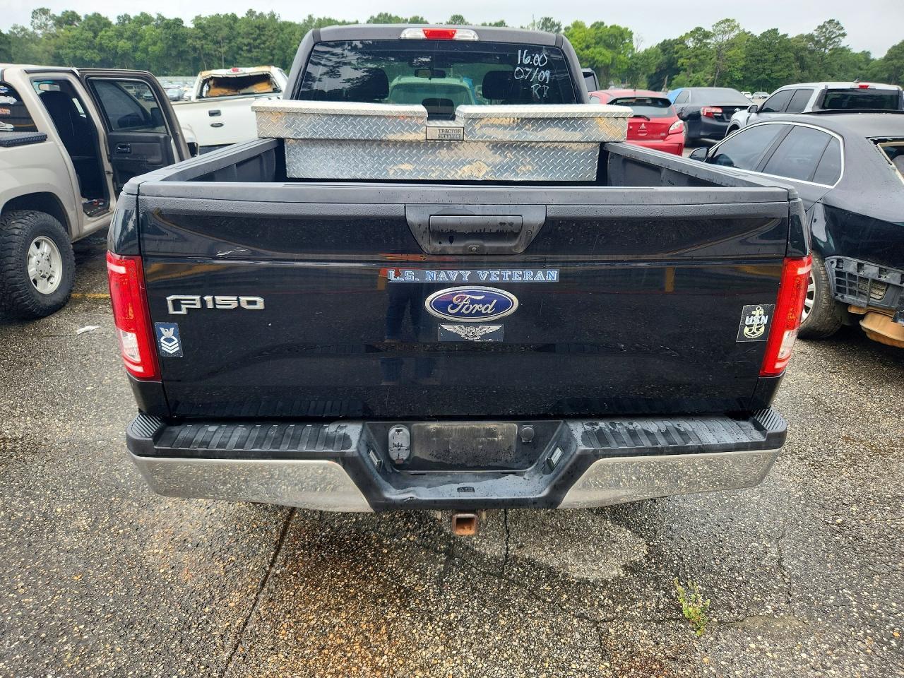 2017 Ford F150 - Фото 6