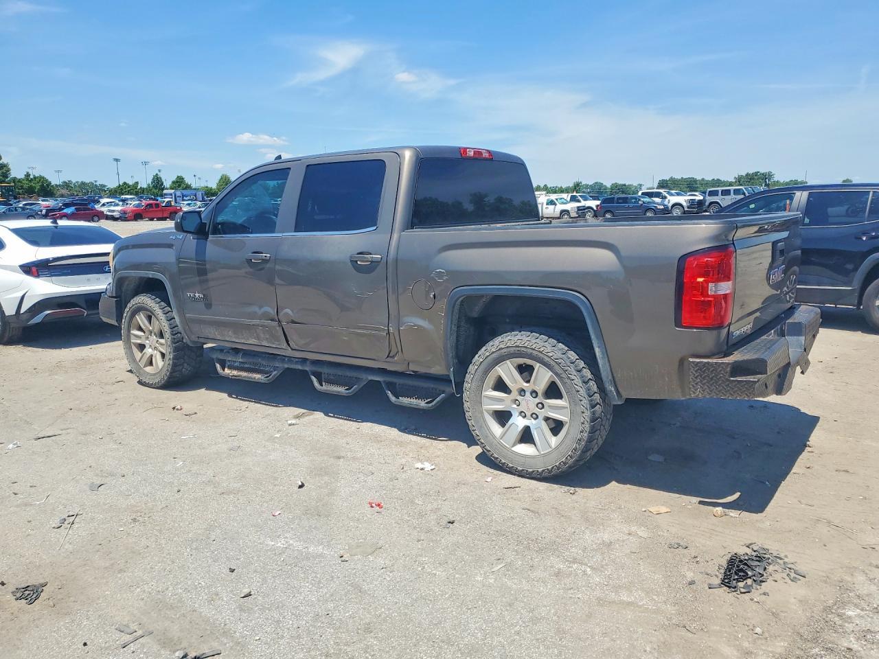 2015 GMC Sierra K1500 Sle - Image 2