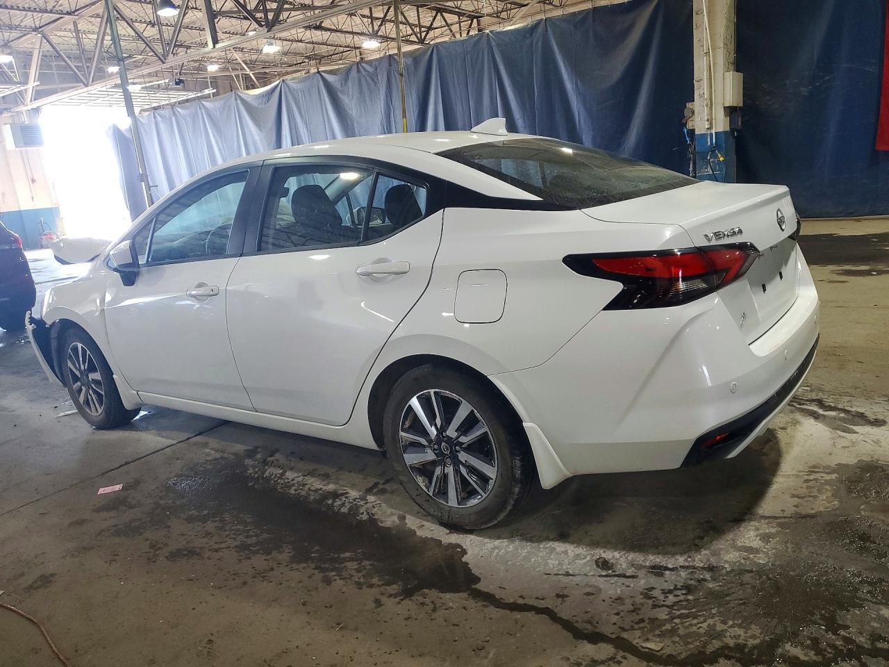 2025 Nissan Versa Sv - Фото 2