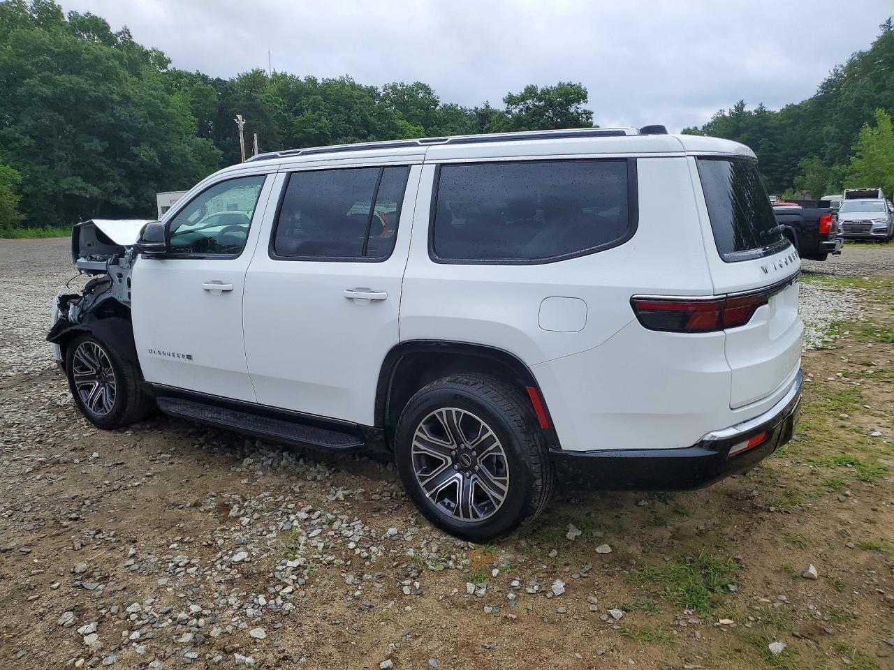 2025 Jeep Wagoneer Series Ii - Image 2