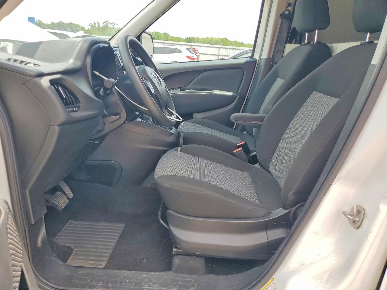 2018 Ram Promaster City St Delivery Van - Фото 7