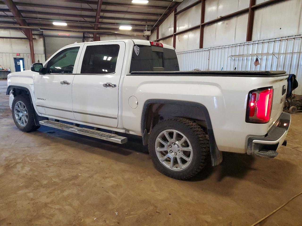 2017 GMC Sierra K1500 Denali - Фото 2