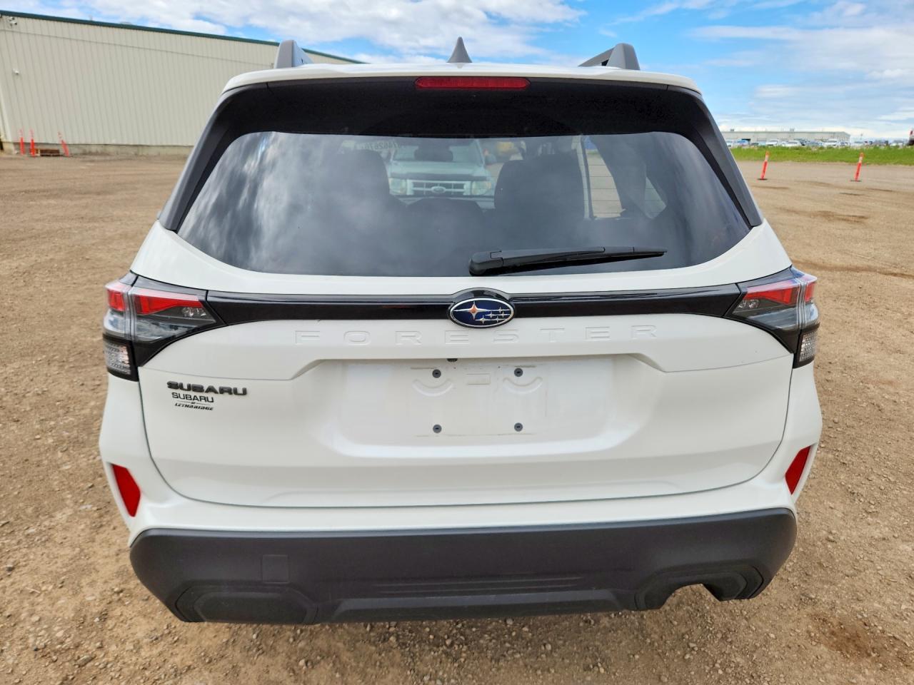 2025 Subaru Forester - Image 6